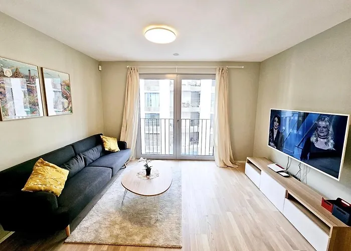 Cozy One Bedroom Flat With Convenient Parking-Cd8